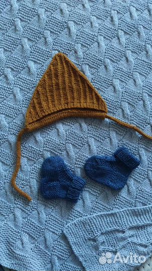 Вязаный плед для малыша