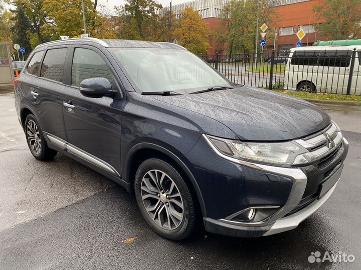 Mitsubishi Outlander 2.4 CVT, 2016, 81 200 км