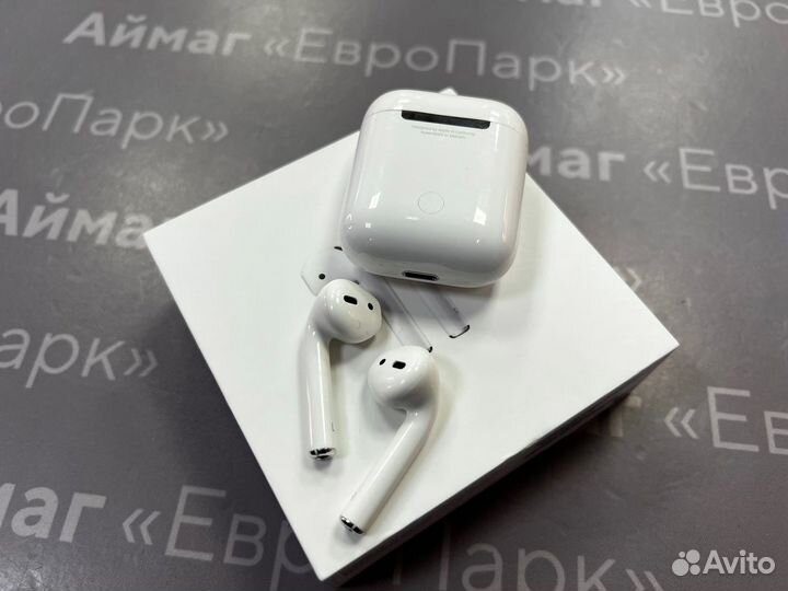 Apple AirPods 2