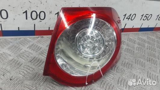 Фонарь задний правый volkswagen passat B6 (LUK17MY