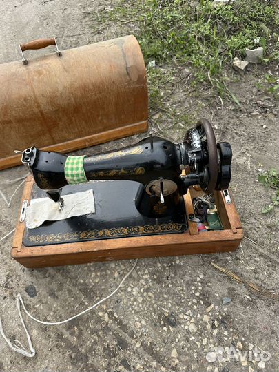 Швейная машинка подольская ручная