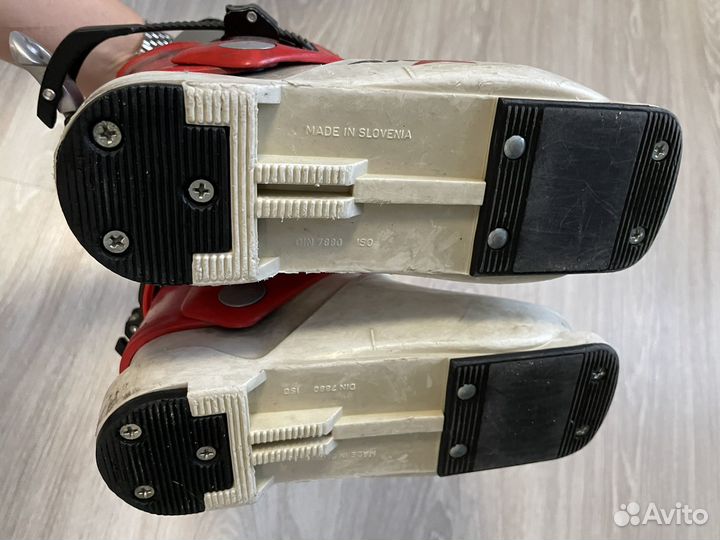 Горнолыжные ботинки детские 27 р. 17см