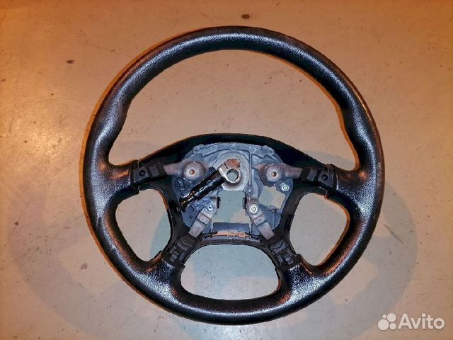 Руль MR449244 Mitsubishi Pajero IO H76W потертости