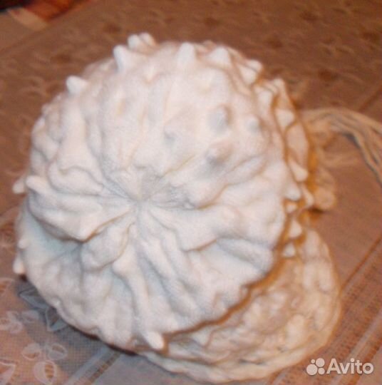 Шапка-берет с шарфом вязанные