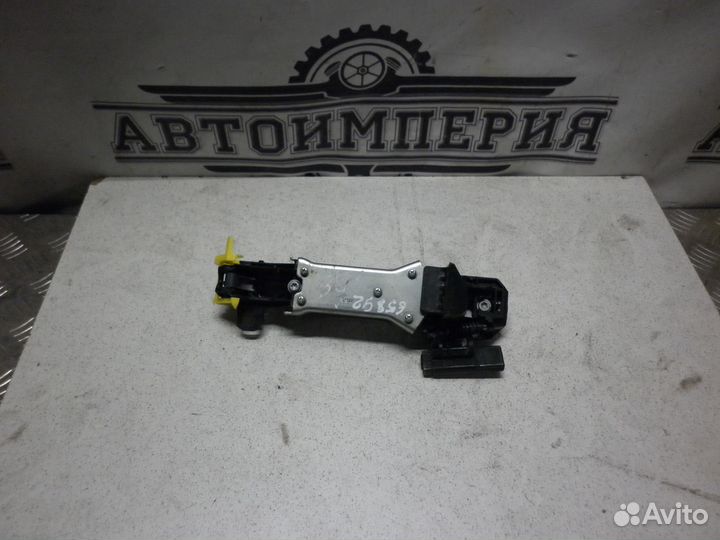 Ручка двери наружная Toyota Prius 40 Alpha / V / +