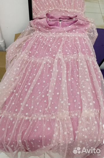 Платье для девочки пышное 134 140