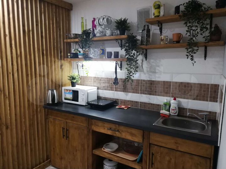 Квартира-студия, 42 м², 1/3 эт.