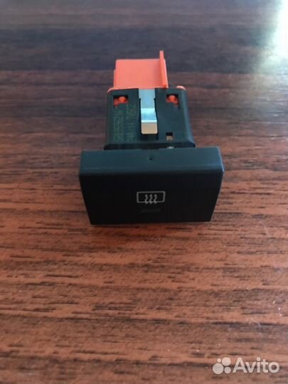 Кнопка Фольксваген поло