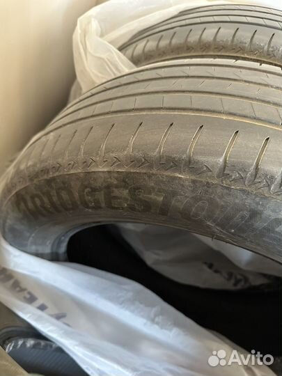 Bridgestone Alenza 001 225/60 R18