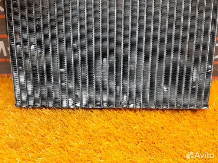 Испаритель кондиционера Bmw X5 E70 N55B30A 2012