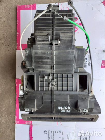 Корпус печки под кондиционер Рено Логан 1