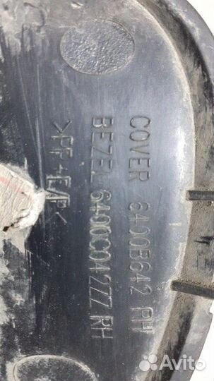 Рамка противотуманной фары правая Mitsubishi