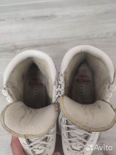 Коньки фигурные edea 240