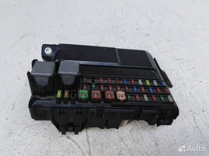 Блок предохранителей