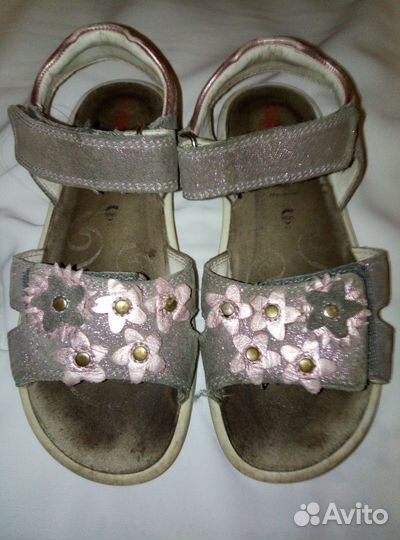 Обувь для девочки 29р