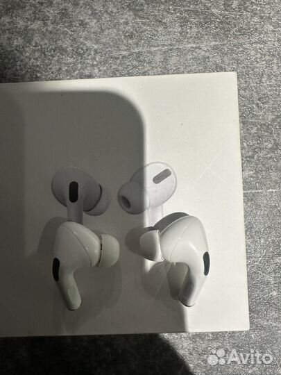 Наушники airpods pro