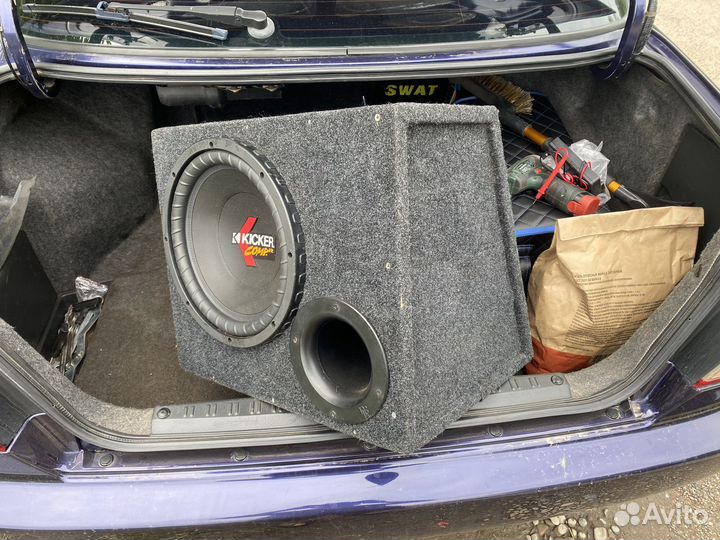 Сабвуфер кикер kicker 12’’