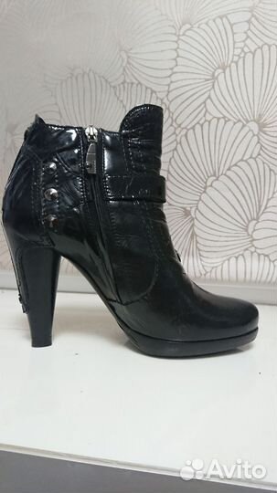 Ботильоны Baldinini 39р