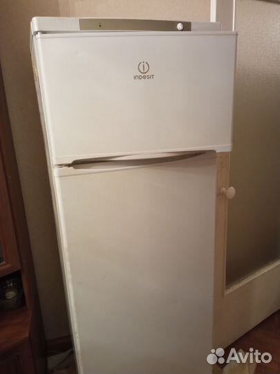 Холодильник бу