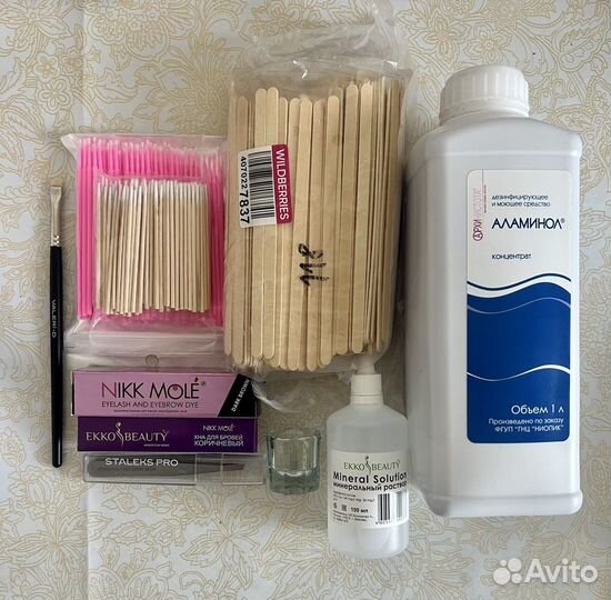 Для окрашивания бровей