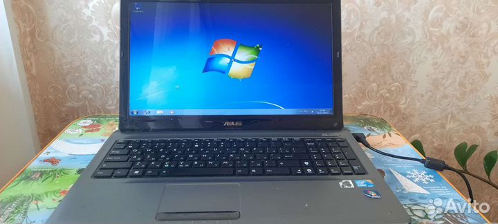 Ноутбук asus