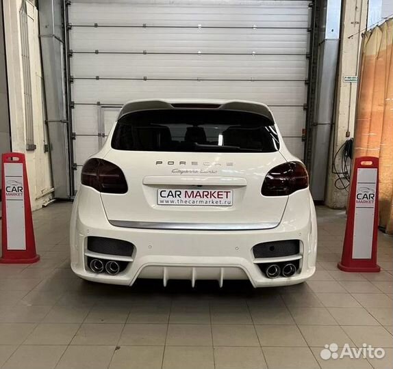 Фонари задние светодиодные черные Порш Кайен 958