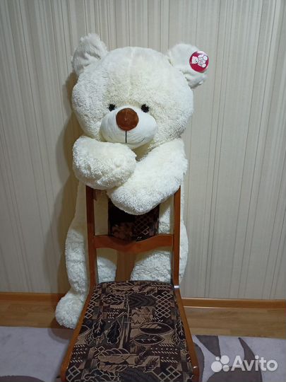 Плюшевый медведь