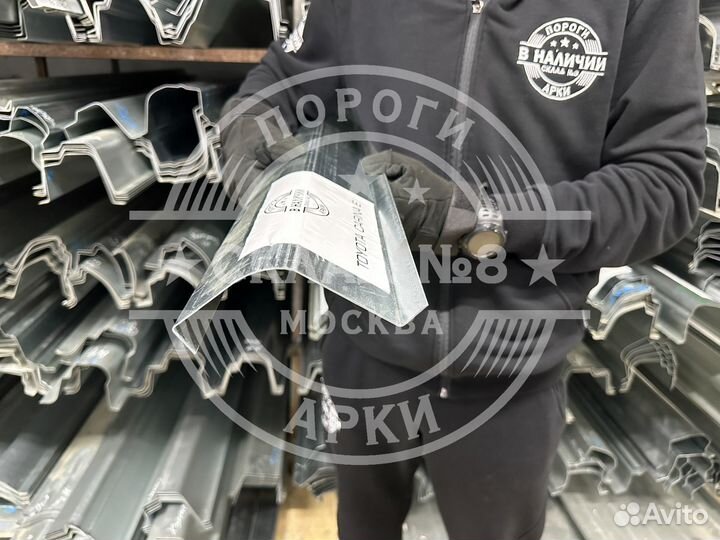 Кузовной порог Toyota Carina E