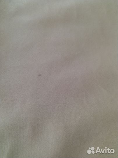 Наволочки с кисточками новые (2 шт)