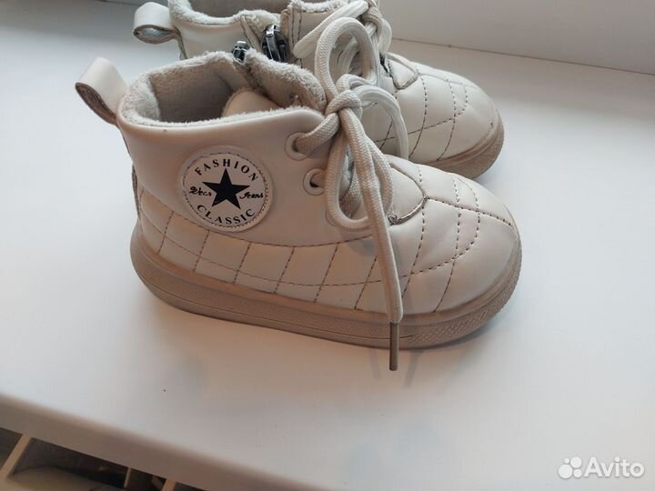 Ботинки на девочку 23 размер
