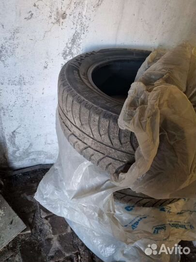 Accelera 651 6.00/60 R17