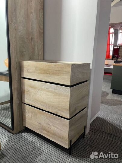 Комод многофункциональный с ящиками