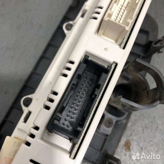 Блок управления печкой Ford Fiesta 2008-2013