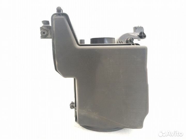 Корпус воздушного фильтра Volvo S40