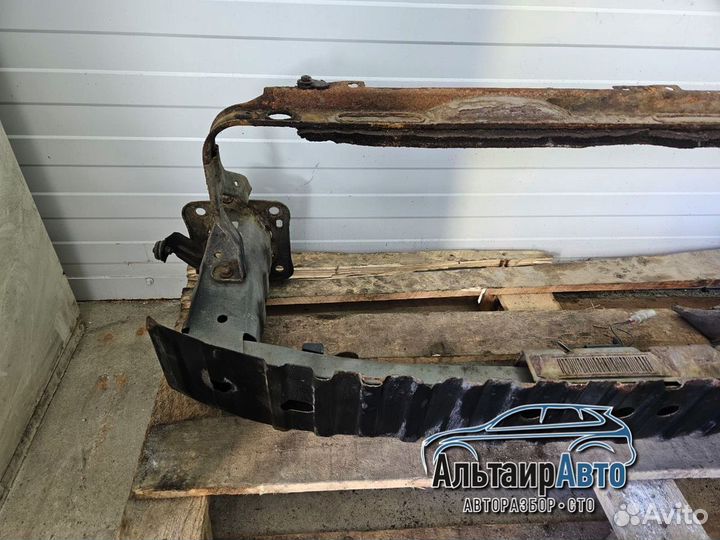 Усилитель переднего бампера Ford Focus 2 / C-Max