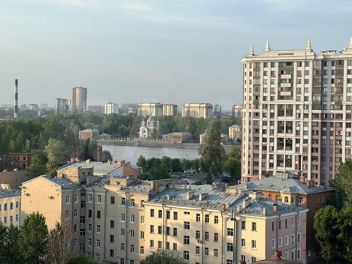 1-к. квартира, 53,2 м², 13/16 эт.