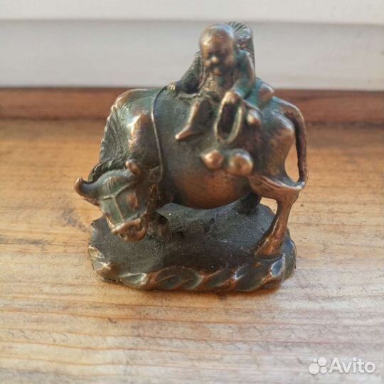 Фигурка(нэцхэ )