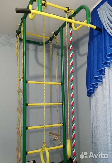 Детская шведская стенка