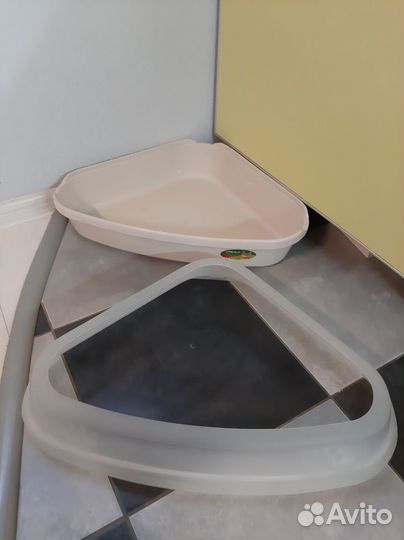 Лоток для кошек большой угловой