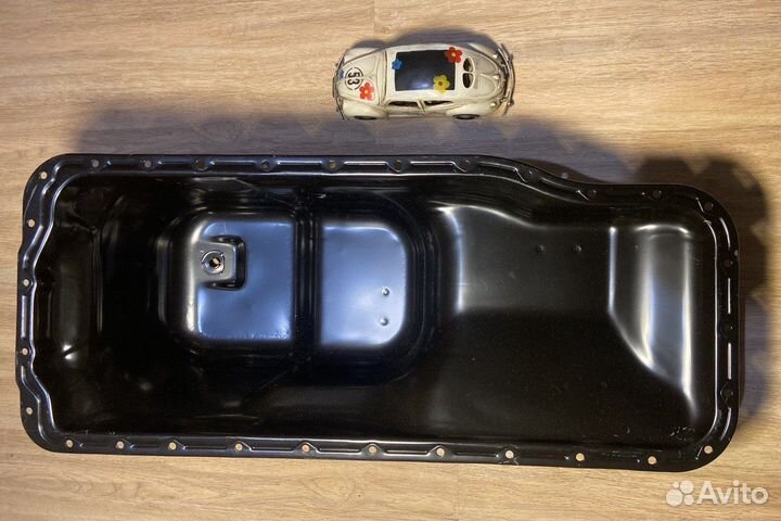 Поддон двигателя Toyota Land Cruiser 100