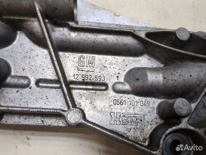 Корпус масляного фильтра Opel Insignia, 2009