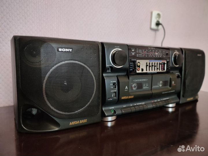 Музыкальный центр sony