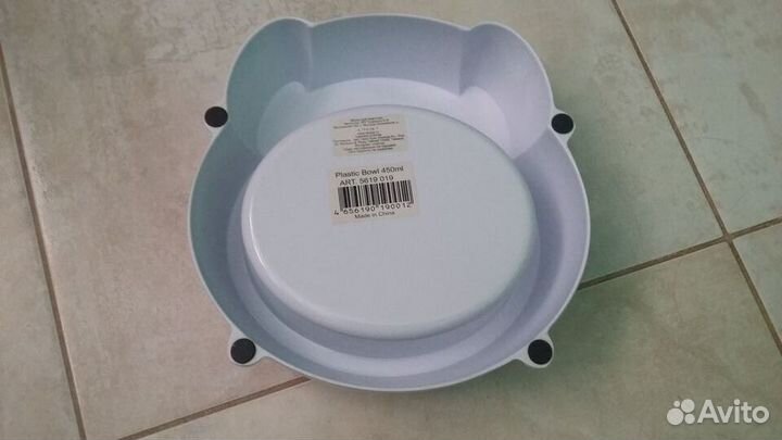 Новая миска для мелких собак