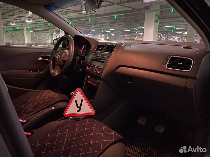 Инструктор по вождению