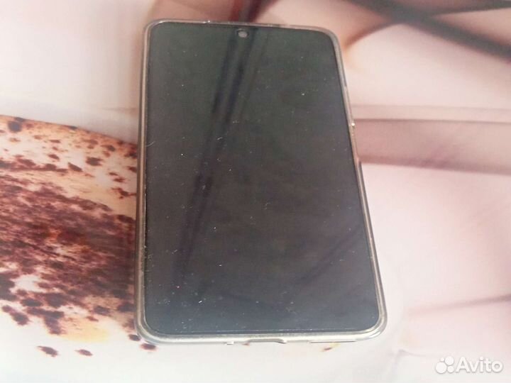 Телефон huawel