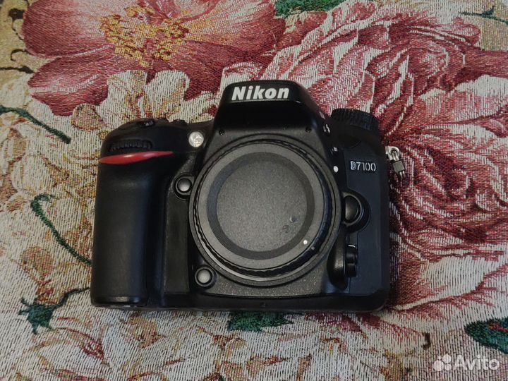 Фотоаппарат Nikon D7100 body (39к)
