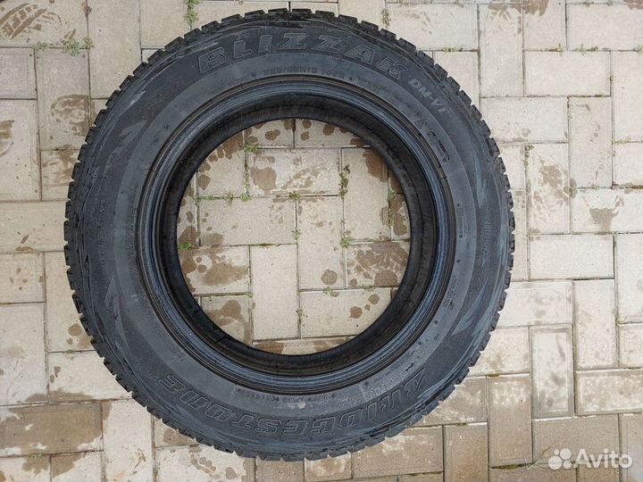 Bridgestone Blizzak DM-V1 225/65 R18 103R