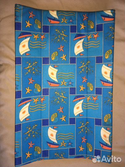 Пеленальная доска на детскую кроватку