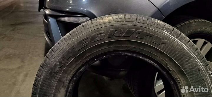 Goodyear Integrity 235/70 R16 104S