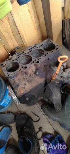 Запчасти двигатель Ауди ADP 1.6 гбц